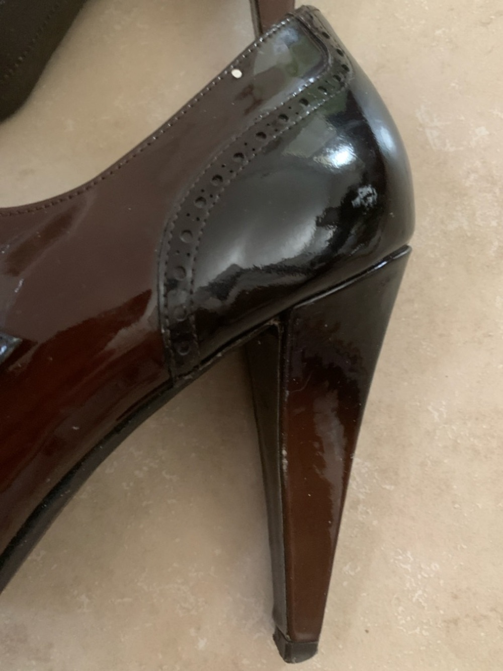 Stuart Weitzman Patent Leather Mary Jane Heels Brown Wingtip Pumps 8.5 (est) - Picture 5 of 15